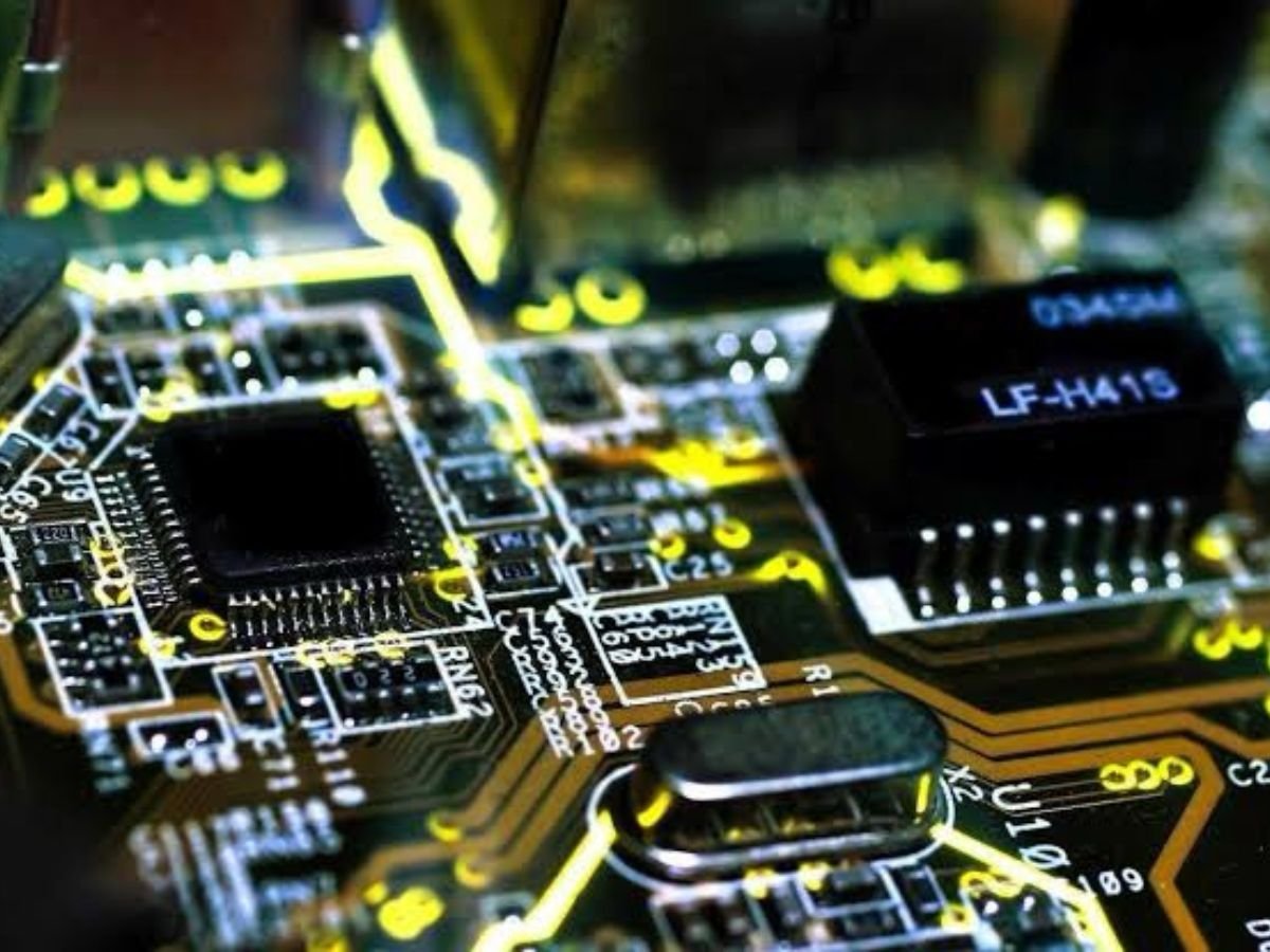 Top Companies Hiring VLSI Engineers & Placement Guide