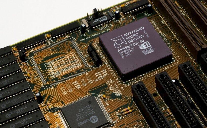 Why VLSI Engineers Struggle in Their First Job and Solutions